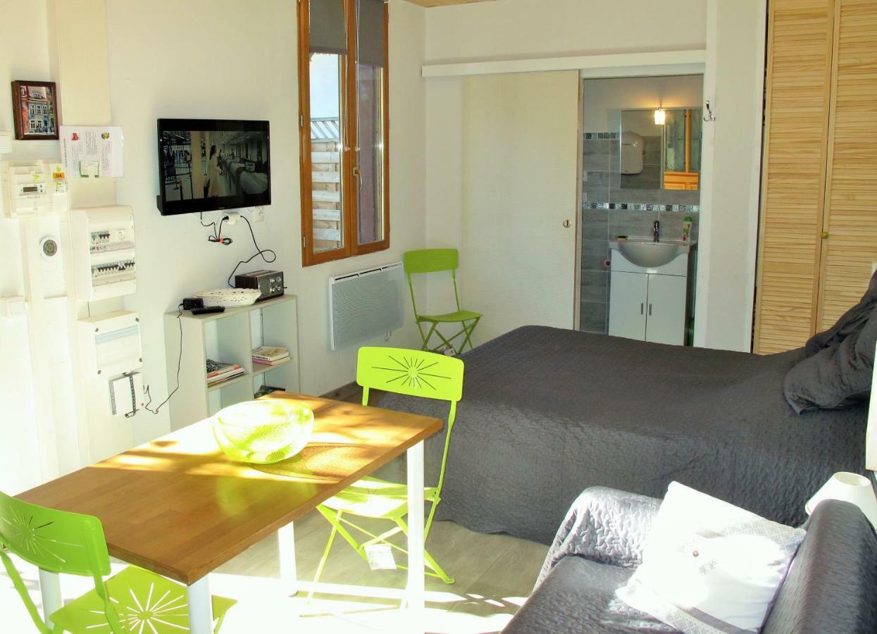 Studio Riga Ax-les-Thermes Bagian luar foto